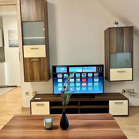 Panorama Schlossberg & Jacuzzi Graz