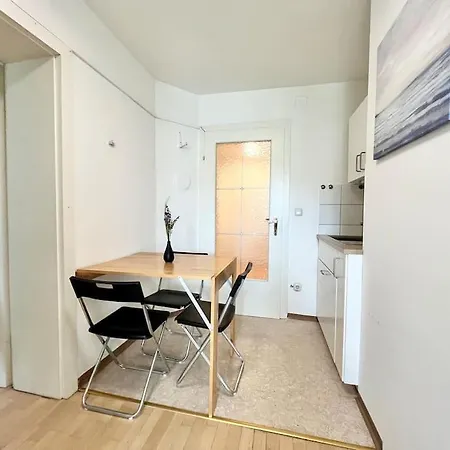 Panorama Schlossberg & Jacuzzi Appartement Graz