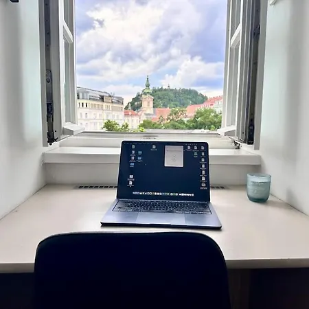 شقة Panorama Schlossberg & Jacuzzi