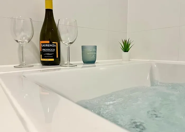 Panorama Schlossberg&jacuzzi